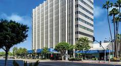 World Class Refractive Cataract Practice Gets Infusion of New Blood