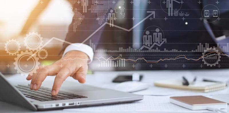 Social Media Hacks You Need to Use Right Now