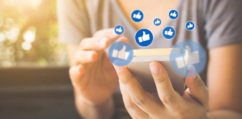 Facebook to Businesses Kiss Organic Reach Goodbye