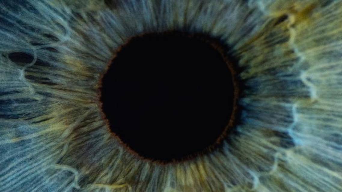 Using the Pupil to Improve Visual Acuity