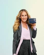 Lenz Therapeutics Launches “Make It VIZZable” Campaign Featuring Sarah Jessica Parker as Brand Ambassador image